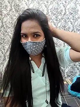 Tamil_Charu_ Live XXX-Chat