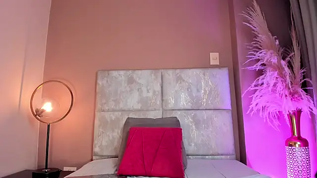 AnnaDenver: онлайн-секс-чат