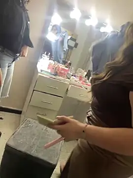 Pertunjukan Kamera Web Amber_rosse_outdoors