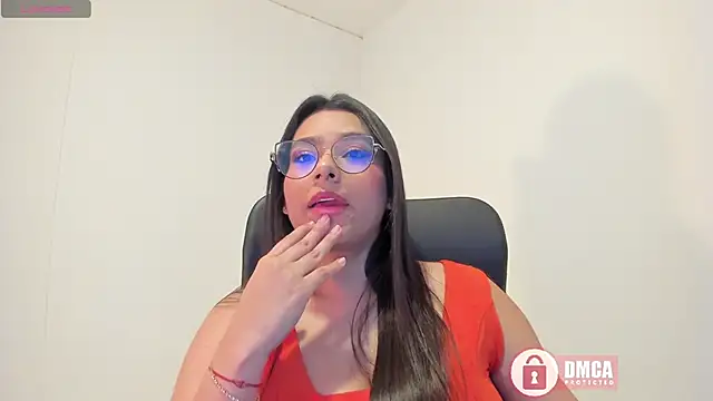 mypretty_isabella: онлайн-секс-чат