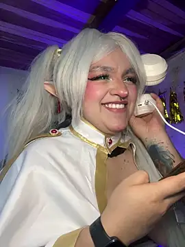 Sophia_Weest99: онлайн-секс-чат