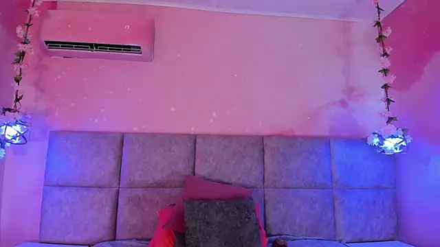 Lushi_Love Live XXX Chat