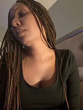 TrustMySoles' Live Chat Room