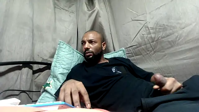 Chatroom XXX en direct de Camodick