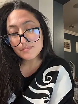 Czat XXX na żywo – Goddessxxrosexx