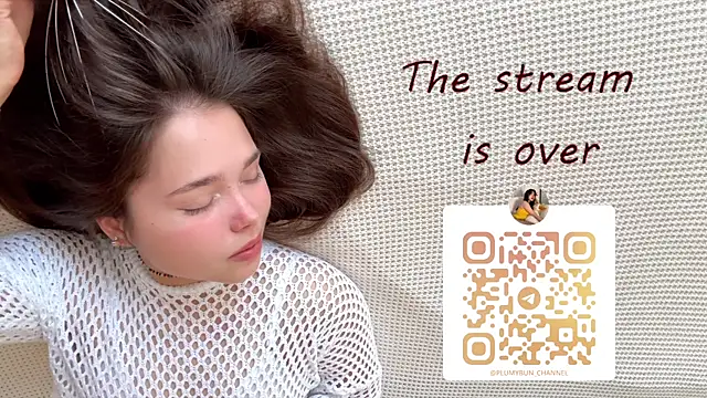 Chatroom XXX en direct de PlumyBun