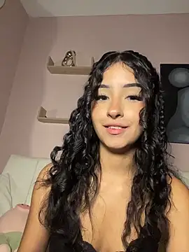 RosseMelody élő XXX-chatje