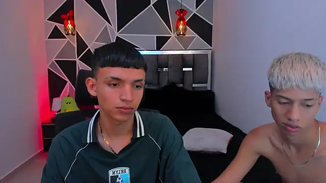 Juan_Nd_Steven Pertunjukan Webcam