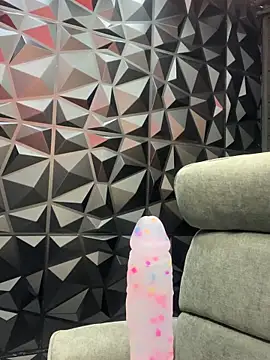 may_storm's Webcam Show