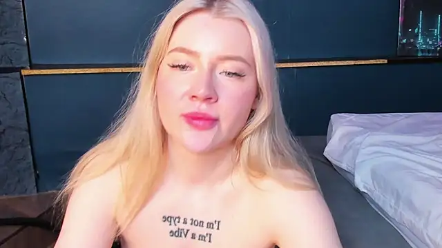 Lillie_Berry Live XXX-Chat