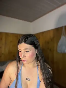 Chat +18 de Miss_Dani ao vivo