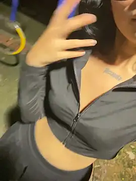 Petite_Artemis 现场XXX聊天