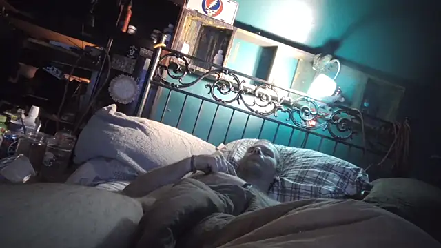 charactrzero Chat XXX in diretta