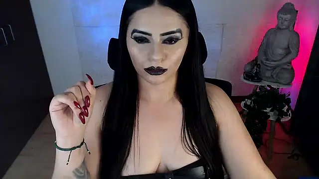 GODDESS_EVANS: онлайн-секс-чат