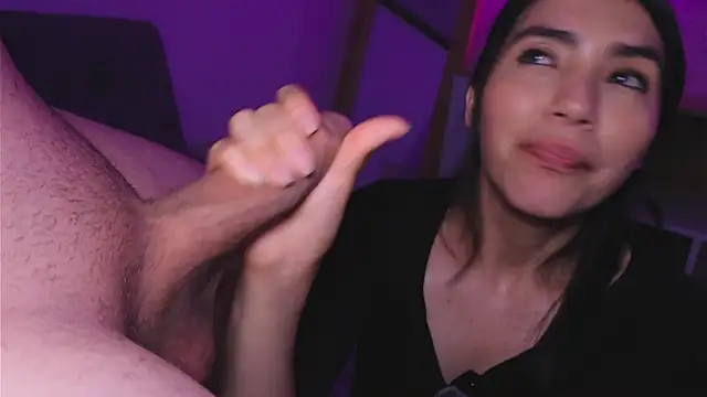 دردشة Samantha_night__ الجنسية المباشرة