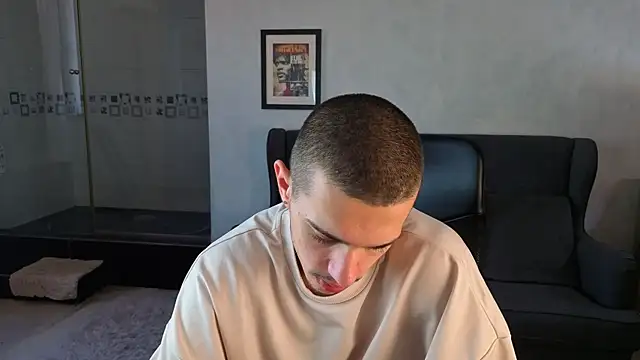 KaydenDrewのライブXXXチャット