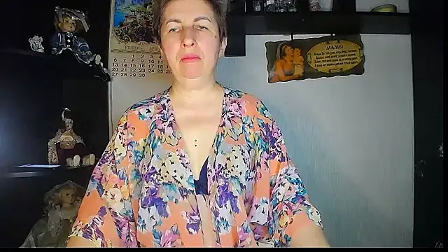 Miss_Tasha_Komのウェブカメラショー