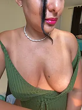 Latina-missのウェブカメラショー