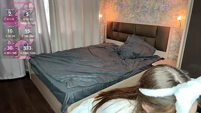 Chat +18 de LoraDavi ao vivo