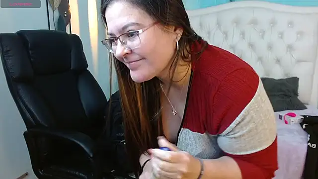 MsJossie: απευθείας συνομιλία ΧΧΧ