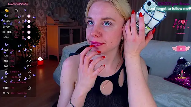 LiSinDoll's Live XXX Chat