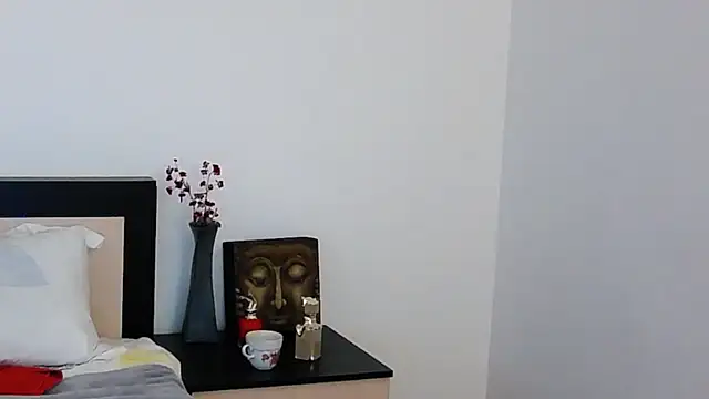 LouiseBelle – Naživo XXX chat