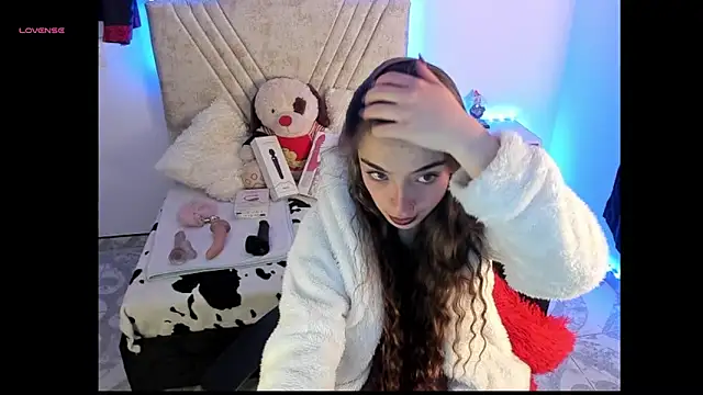 Mia_Victoria22: онлайн-секс-чат