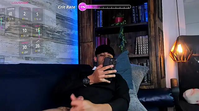 B_Wildn Live XXX chat