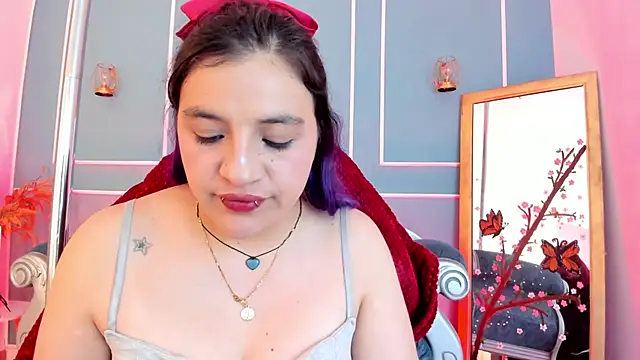 دردشة TaraTaylorr الجنسية المباشرة