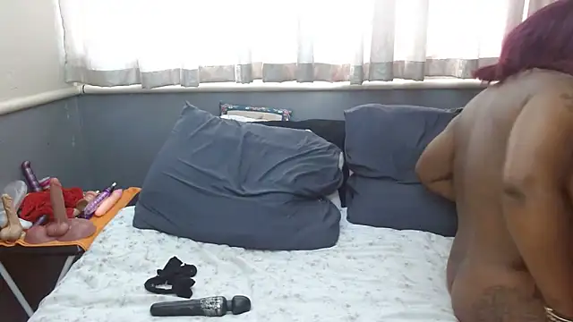 NaughtySisters: онлайн-секс-чат