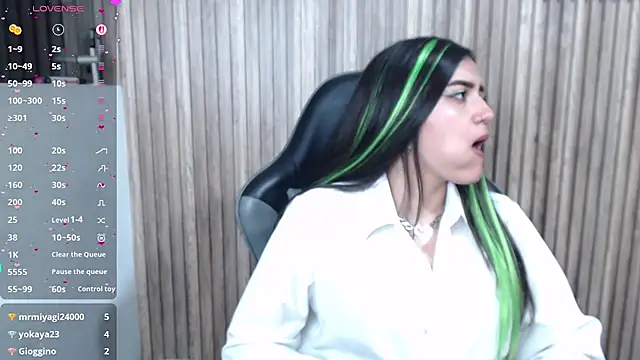 IsaDiiaz's Live XXX Chat