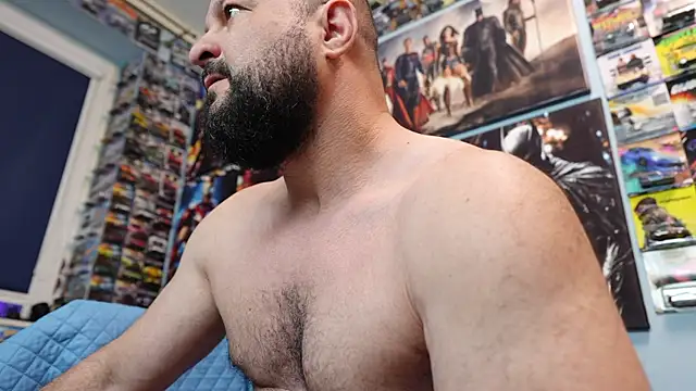 Muscle_Bear 即時 XXX 聊天