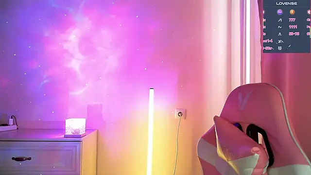 eskatmi 现场XXX聊天