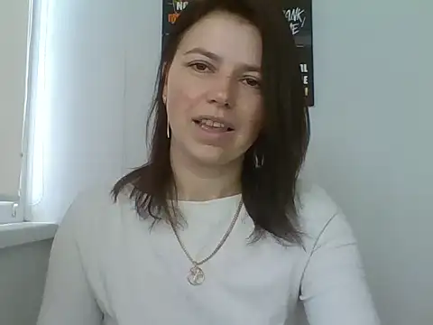 Chat +18 de Naughty_Nata ao vivo