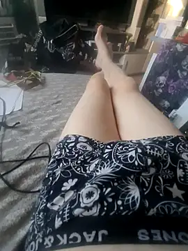 tomtom111111 即時 XXX 聊天