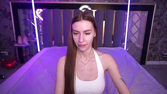 Snow_WhiteeeX: онлайн-секс-чат