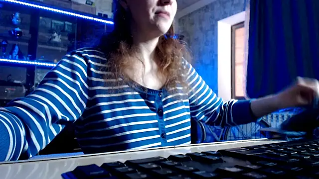 pa1e_pr1ncess Adlı Modelin Canlı XXX Sohbeti