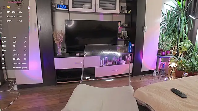 XXX chat uživo modela SheilaRyan