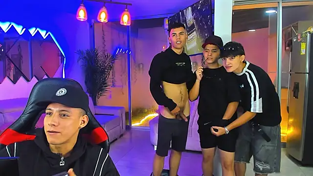 Houseofwarrios: онлайн-секс-чат