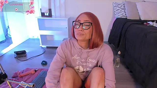 maya1_: онлайн-секс-чат