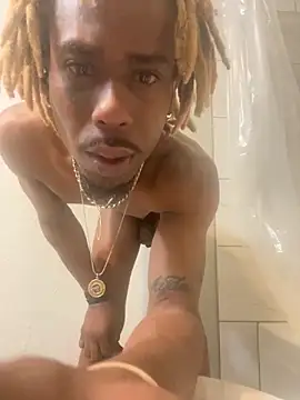 Pokazy przed kamerką – papiiblackdick