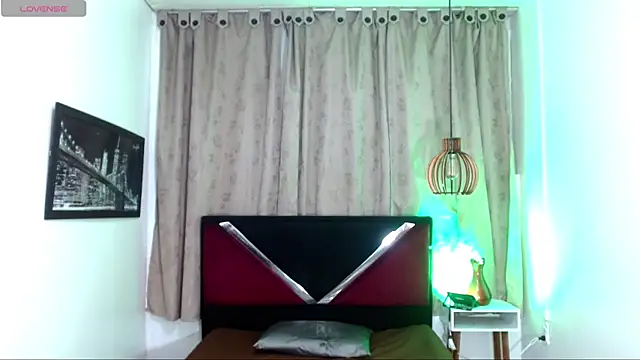 luisa__torres' Webcam Show