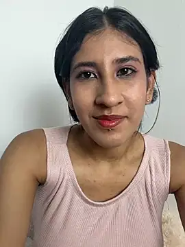 Chat XXX ao vivo de Violet_rousse7