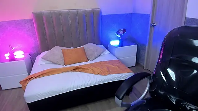 DAMON_SALVATTORE 网络视讯表演