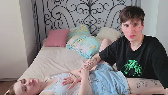 دردشة Danny_loves_Mary الج نسية المباشرة