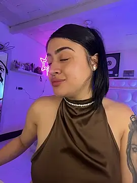 lucianaroy Chat XXX live