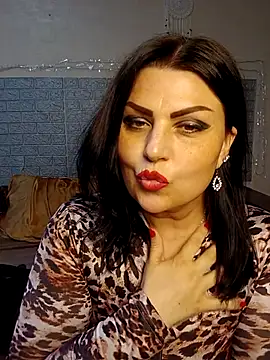XXX chat uživo modela kataleya94