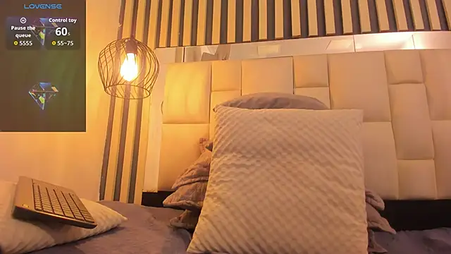 camila__herrera 现场XXX聊天