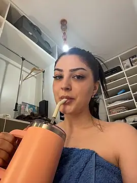 Lexi_Storm élő XXX-chatje