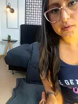 Amber_gold_ élő XXX-chatje